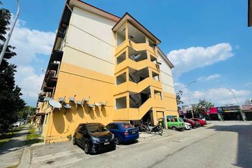 Aman Perdana Apartment