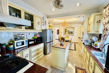 Seksyen 8, Shah Alam