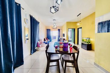 Residensi Zamrud (Zamrud Residensi)