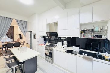 Laman Mawar @ Kota Seriemas