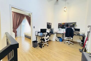 Laman Mawar @ Kota Seriemas