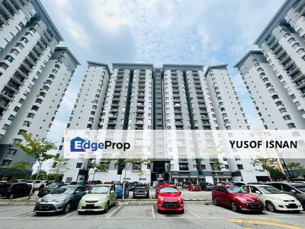 Corner Unit @ Residensi Laguna Biru 2 Taman Tasik Biru Kundang Rawang For Sale! Below Market, Selangor, Rawang