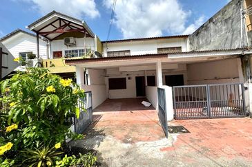 Jalan Bandar Melawati 