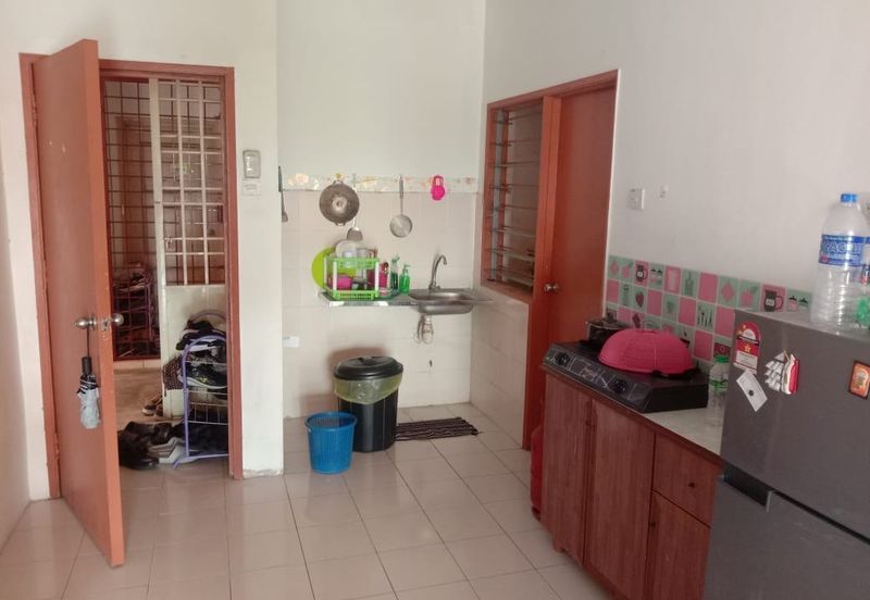 For Sale an apartment with tenancy in Tg Malim