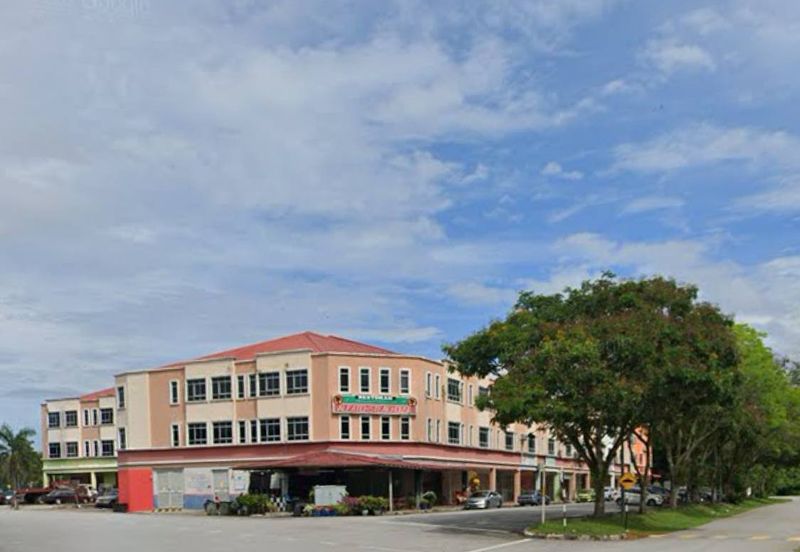 For Sale an apartment with tenancy in Tg Malim