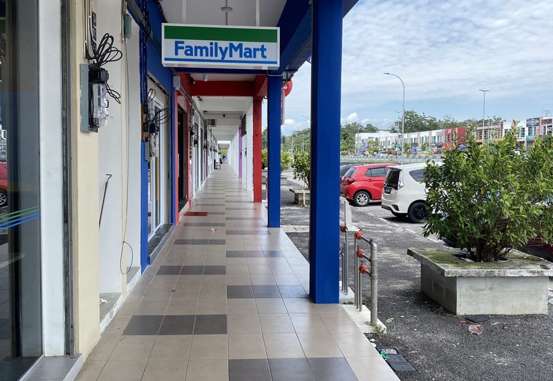 To Tanjung Malim 11km @ shop retail 