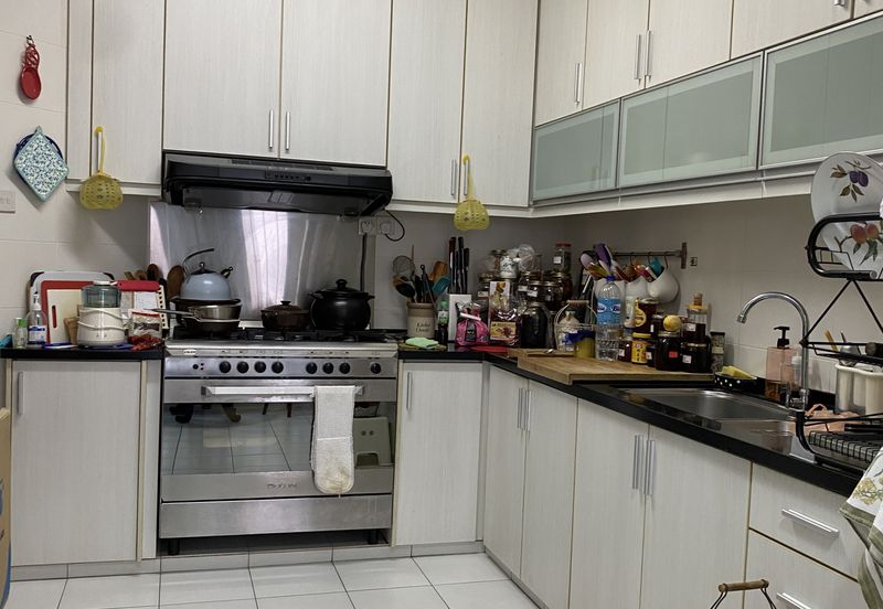 Emerald Hill, Taman Bukit Indah