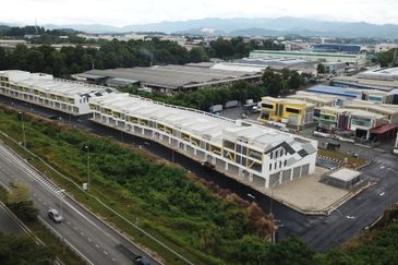 [Tenanted] 2&3 Storey Factory For SALE! Senawang Integrated Industrial Park, 70450 Senawang, Negeri Sembilan