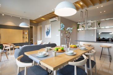 Beautiful Resort & Lake View! Freehold Gems Residences @ IOI Resort City, Putrajaya, Selangor.