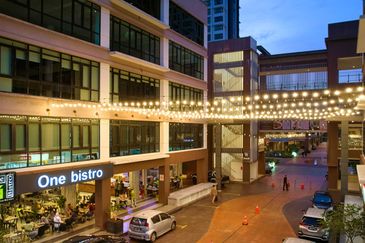 Conezion @ IOI Resort City