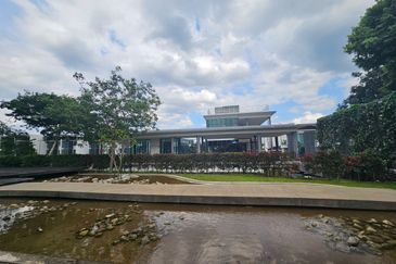 Cristal Serin Residence