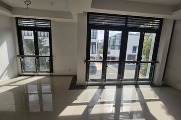 Symphony Hills Mozart