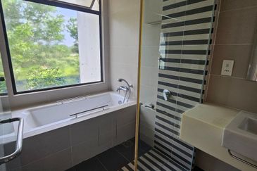 Symphony Hills Mozart