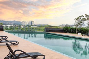 La Thea Residences @ 16 Sierra