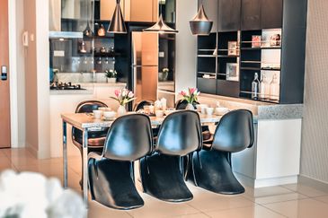 La Thea Residences @ 16 Sierra