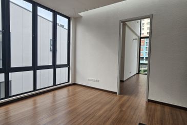 Taman Puchong Legenda