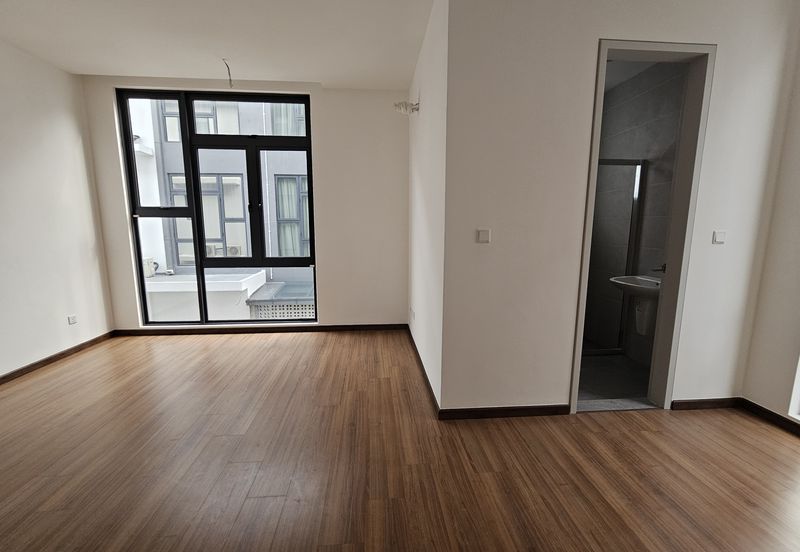 Taman Puchong Legenda