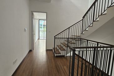 Taman Puchong Legenda