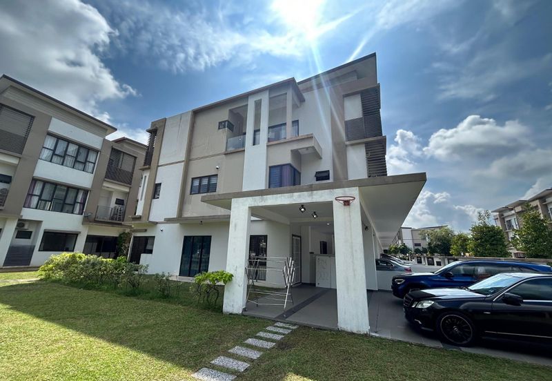 Bandar Sierra Puchong