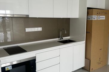 Mayfair Residences @ Pavilion Embassy