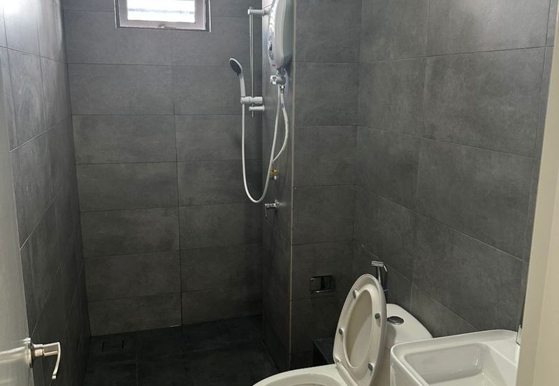 5 min to Sunway Pyramid. Verando Residences, Petaling Jaya, Selangor