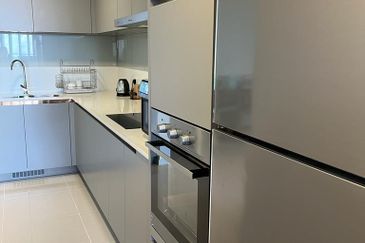 Residensi Solaris Parq