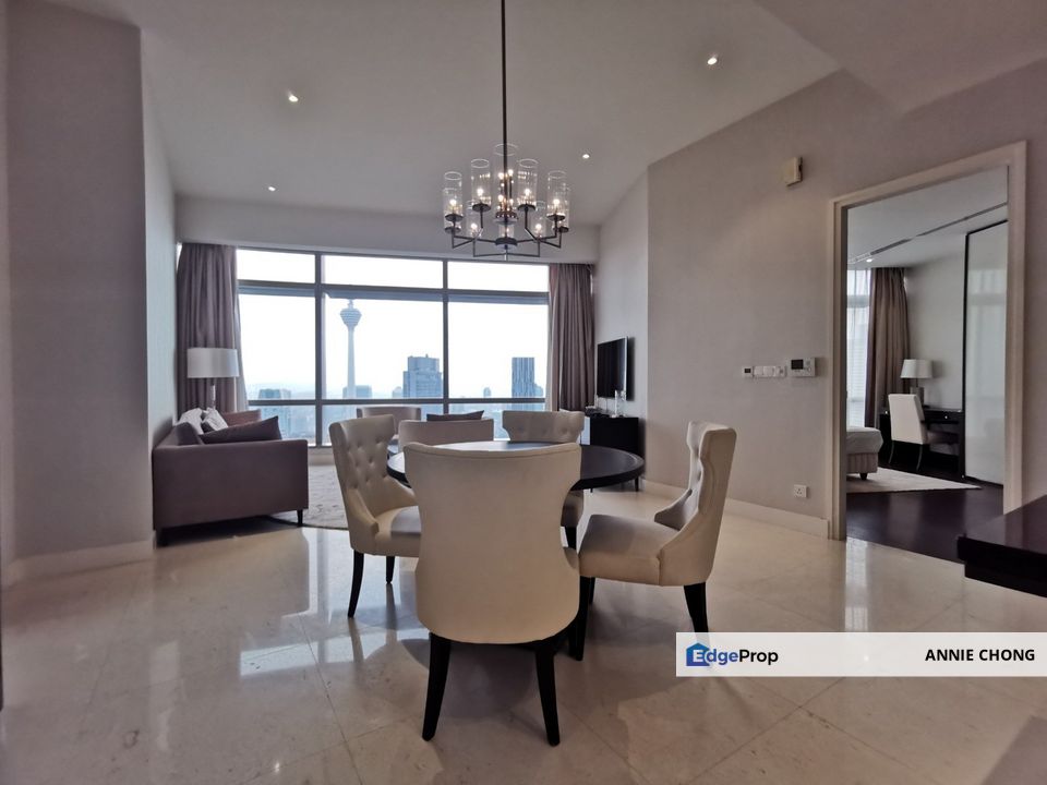 Majestic Close-Up KLCC Skyline! Banyan Tree, KLCC, Kuala Lumpur, Kuala Lumpur, KLCC