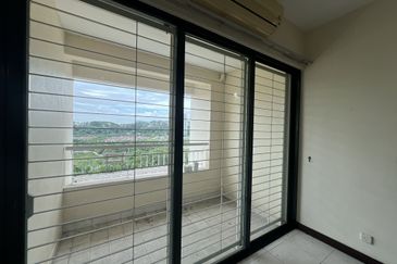 Desa ParkCity (Nadia Parkfront Condominium)