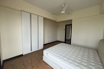 Desa ParkCity (Nadia Parkfront Condominium)