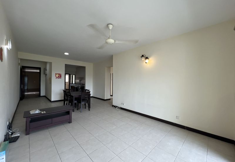 Desa ParkCity (Nadia Parkfront Condominium)