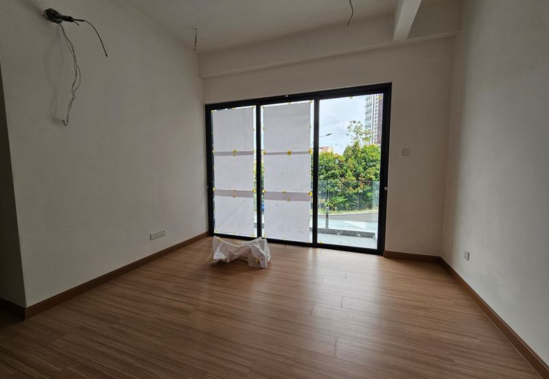 The Selesaria, Happy Garden. NEW Completed Terrace House! KL Freehold Address. 4 Carparks. 5 Units! Jalan Klang Lama (Old Klang Road), Kuala Lumpur