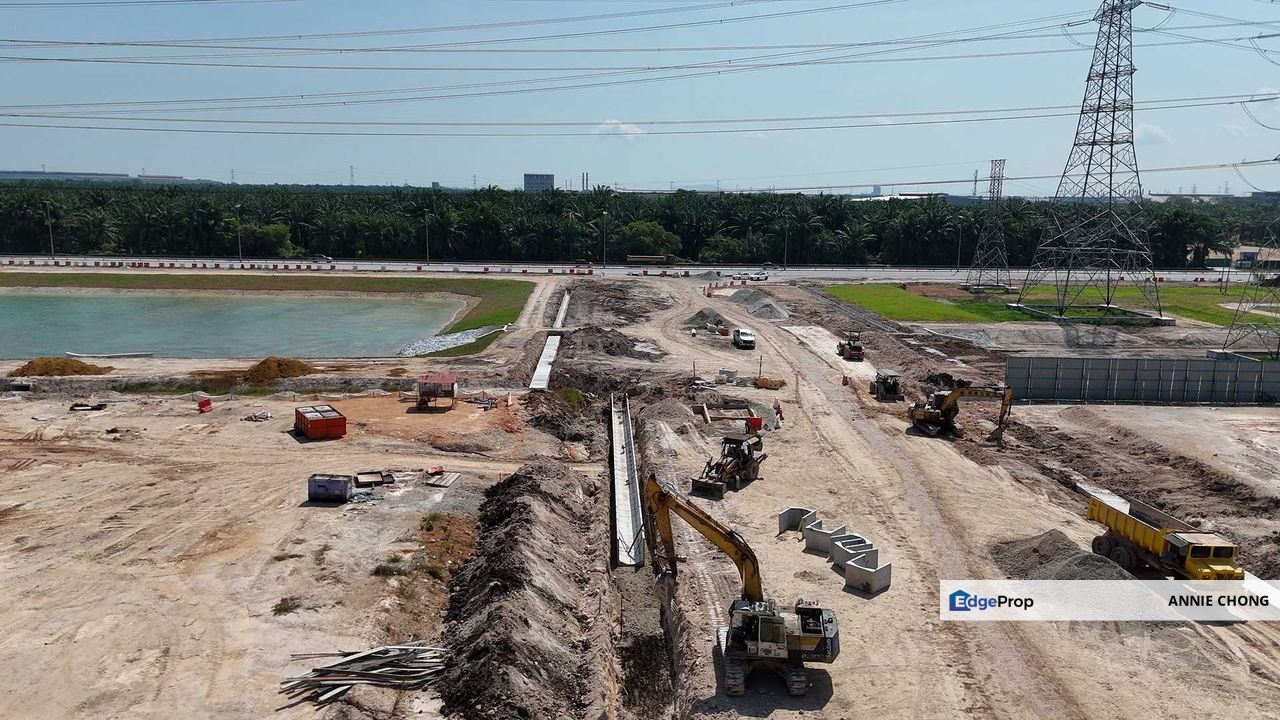 34 & 57 ACRE LAND. Data Centre. 300MV Power, 30MLD Water, 5G, CLQ. Sepang KLIA Land, Sepang, Selangor, Selangor, Sepang