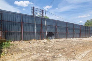 Happy Garden (Taman Gembira)