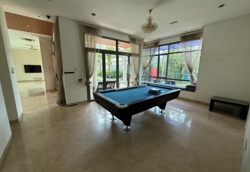 The Residence, Mont Kiara