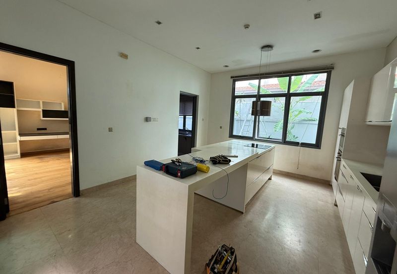 The Residence, Mont Kiara