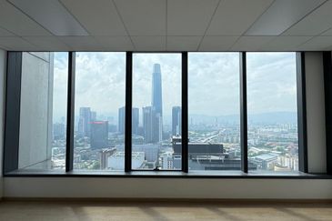 Menara EcoWorld (The Stride Strata Office @ BBCC)