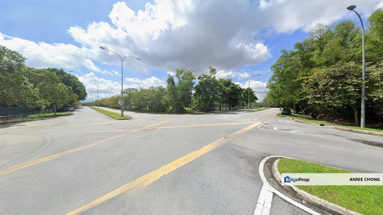 CORNER 10 ACRE LAND Nilai, Negeri Sembilan, Negeri Sembilan, Nilai