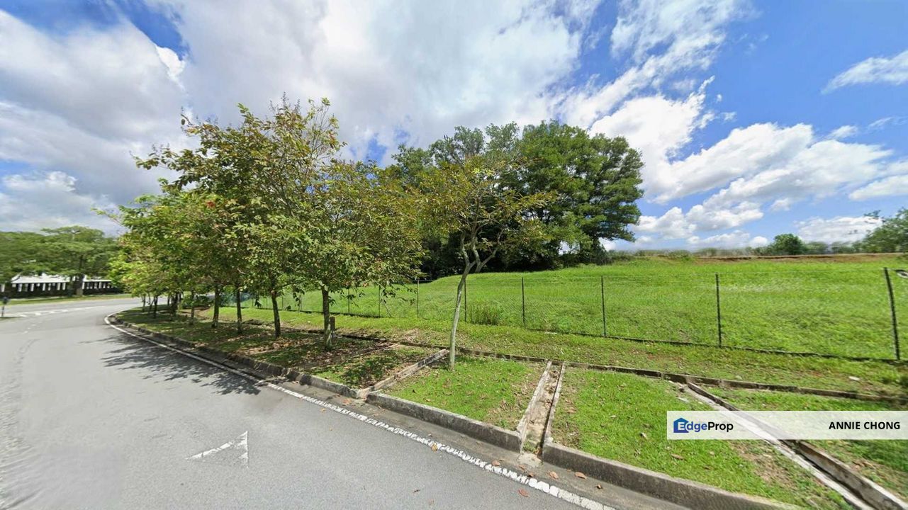 CORNER 10 ACRE LAND Nilai, Negeri Sembilan, Negeri Sembilan, Nilai