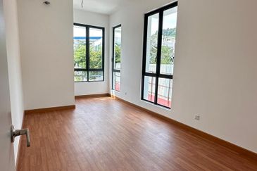 Taman Connaught (Sri Cendekia)