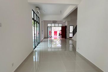 Taman Connaught (Sri Cendekia)