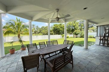 Tropicana Golf & Country Resort