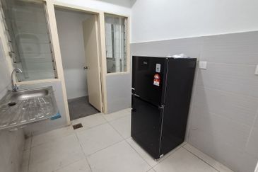 Calisa M Residence Puchong Mas Partly Furnished 3 Bedrooms Condo