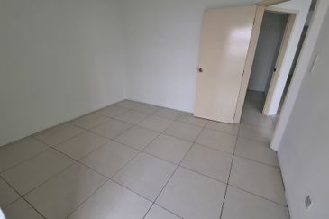 Calisa M @ Calisa Residences