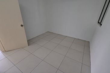 Calisa M @ Calisa Residences