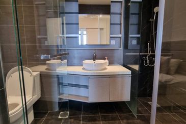 Expressionz Professional Suites