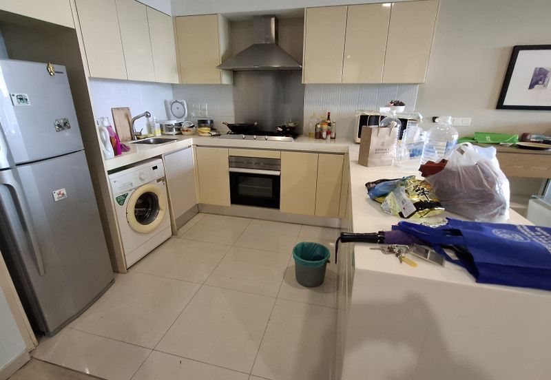 KLCC Myhabitat Residence Fully Furnished Walking distance to LRT and MRT