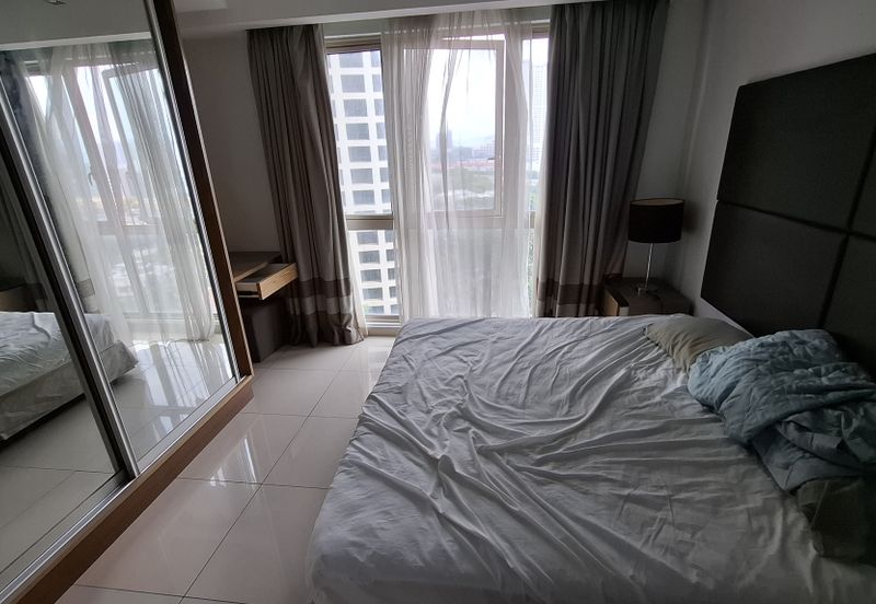 KLCC Myhabitat Residence Fully Furnished Walking distance to LRT and MRT