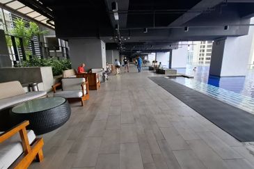 KLCC Myhabitat Residence Fully Furnished Walking distance to LRT and MRT