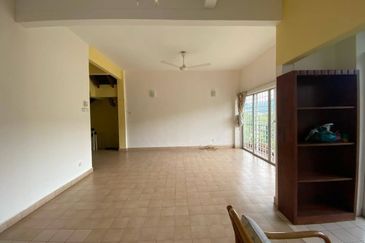 Taman Wangsa Ukay Ampang Terrace House For Sale
