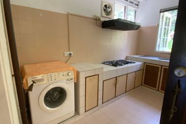 Taman Wangsa Ukay Ampang Terrace House For Sale